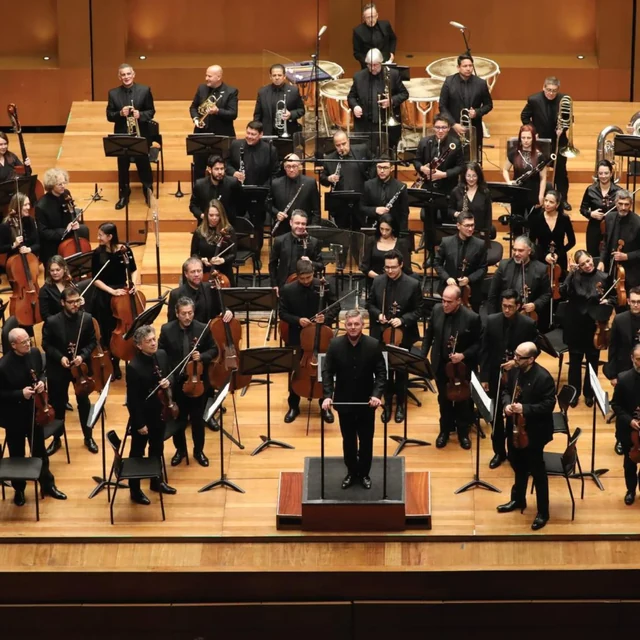 Orquesta Filarmónica de Bogotá - Ruifeng Lin, violín